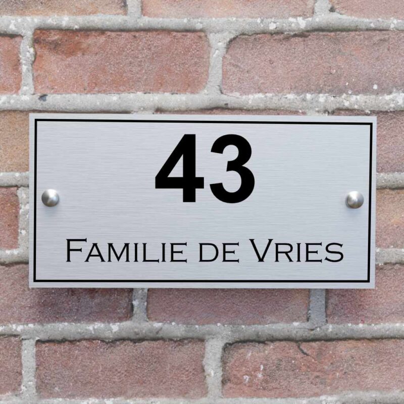 aluminium adresbord rechte hoeken afstandhouders