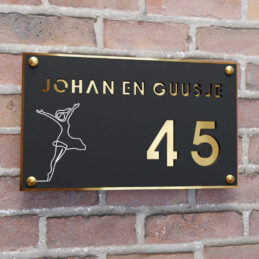 naambord dans goud afstandhouders