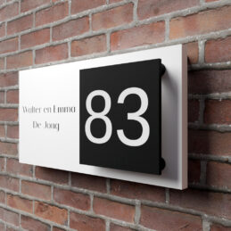 Naambord Wit met vierkant Huisnummer rechts