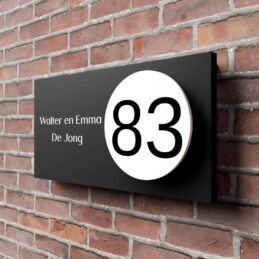 Naambord Zwart met rond Huisnummer rechts